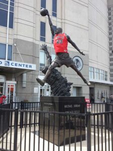standbeeld Michael Jordan
